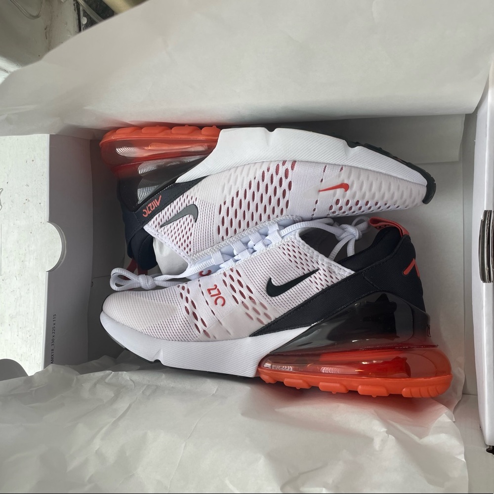 Air 270